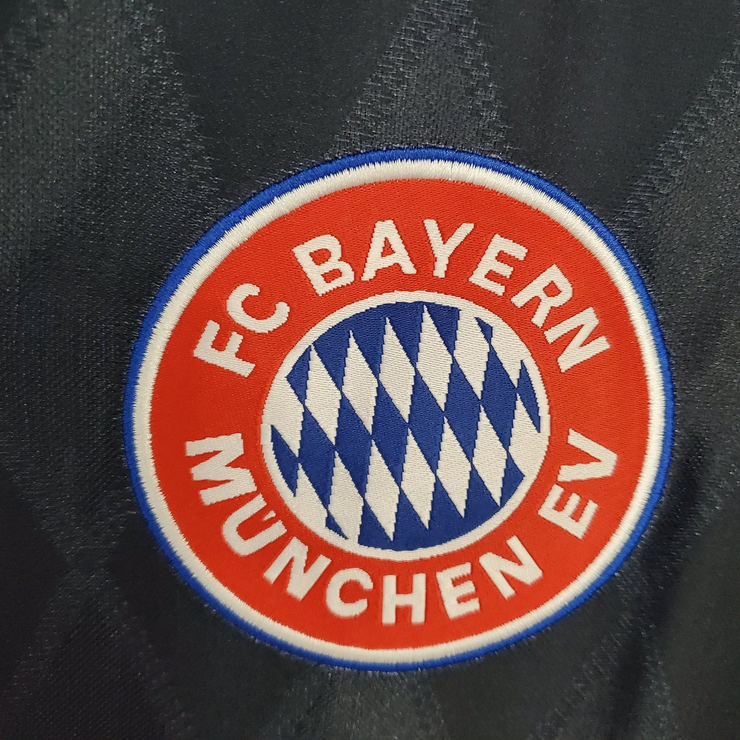 BAYERN MÚNICH I 97/98 HOMBRES (RETRO)