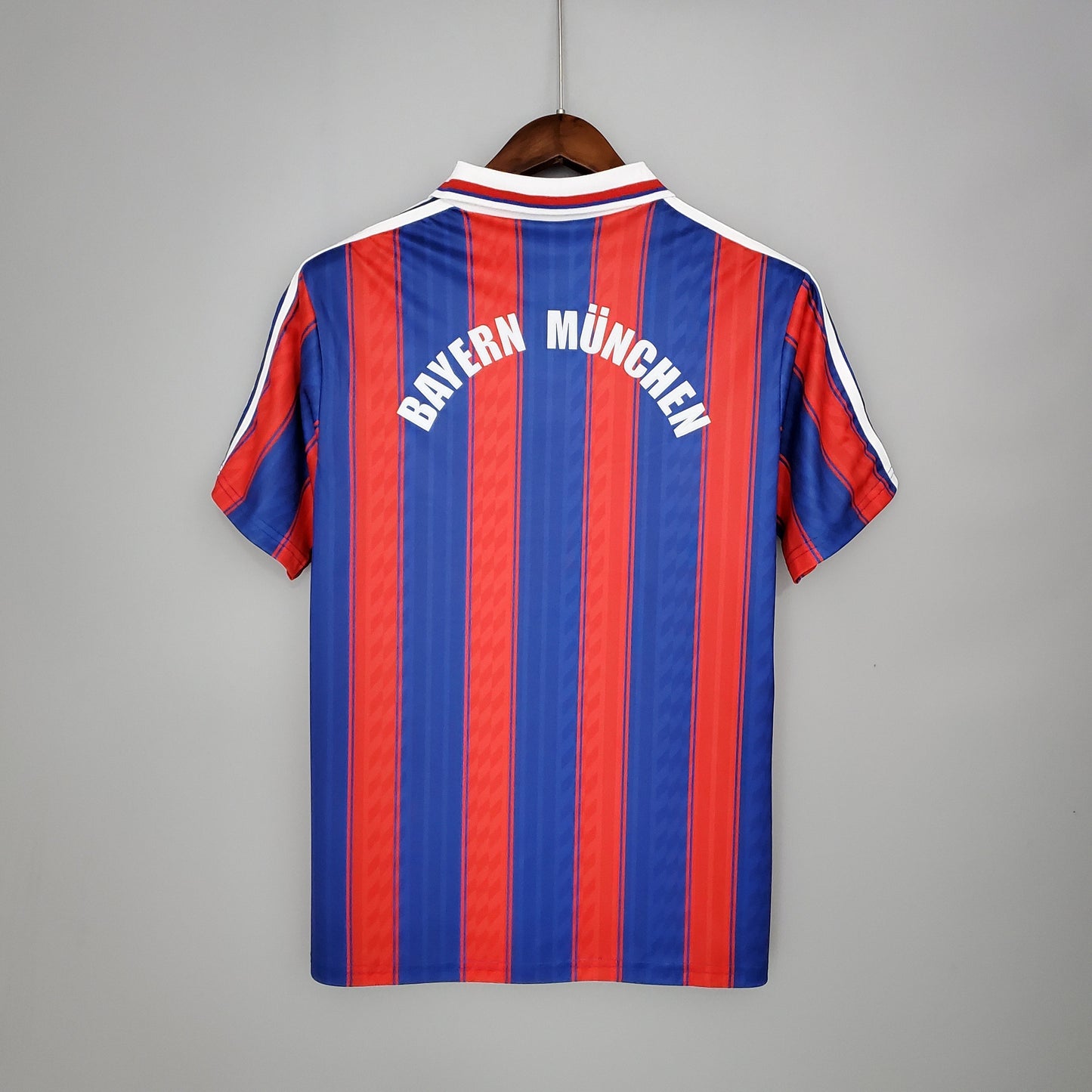 BAYERN MÚNICH I 95 HOMBRES (RETRO)