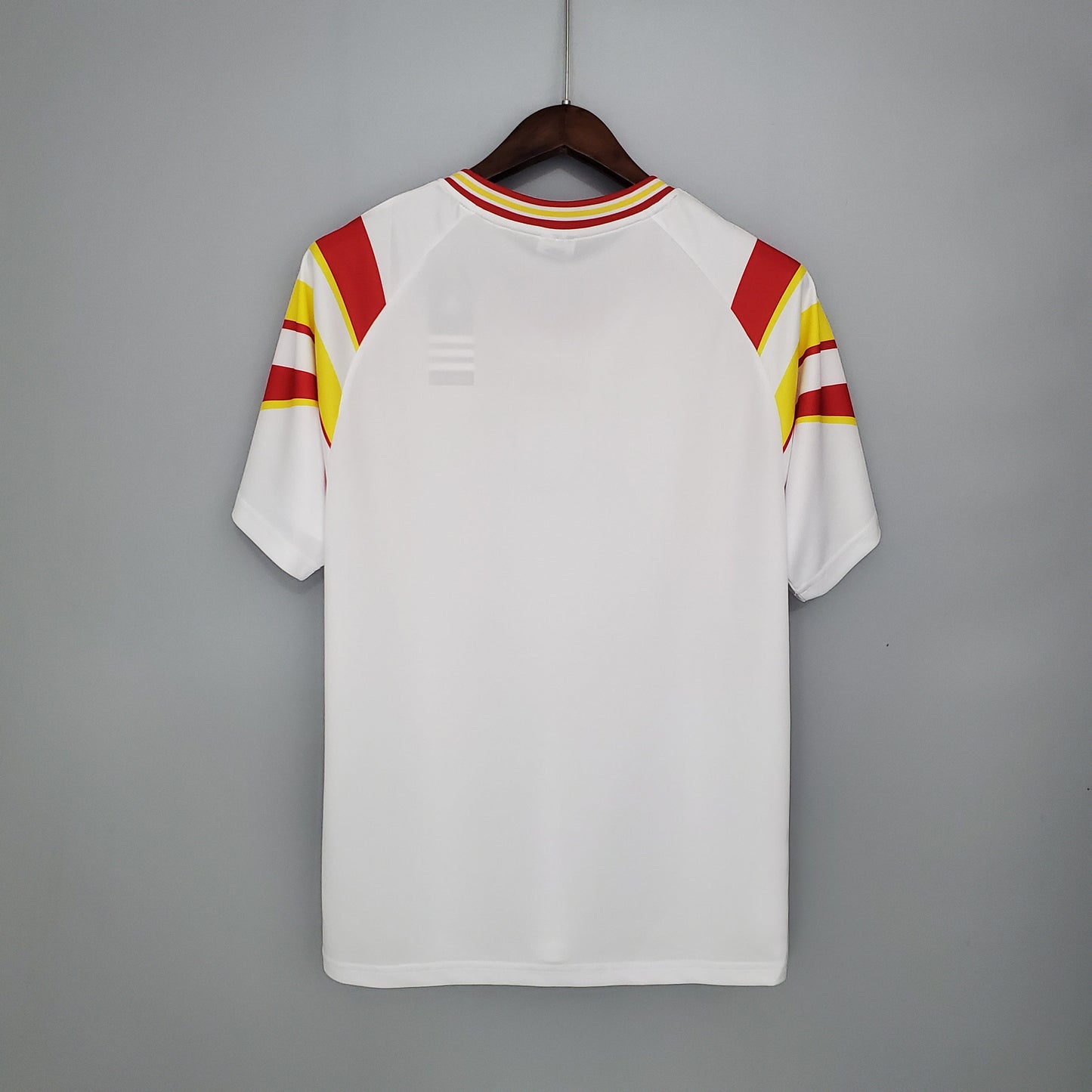 ESPAÑA lI 1996 HOMBRES (RETRO)