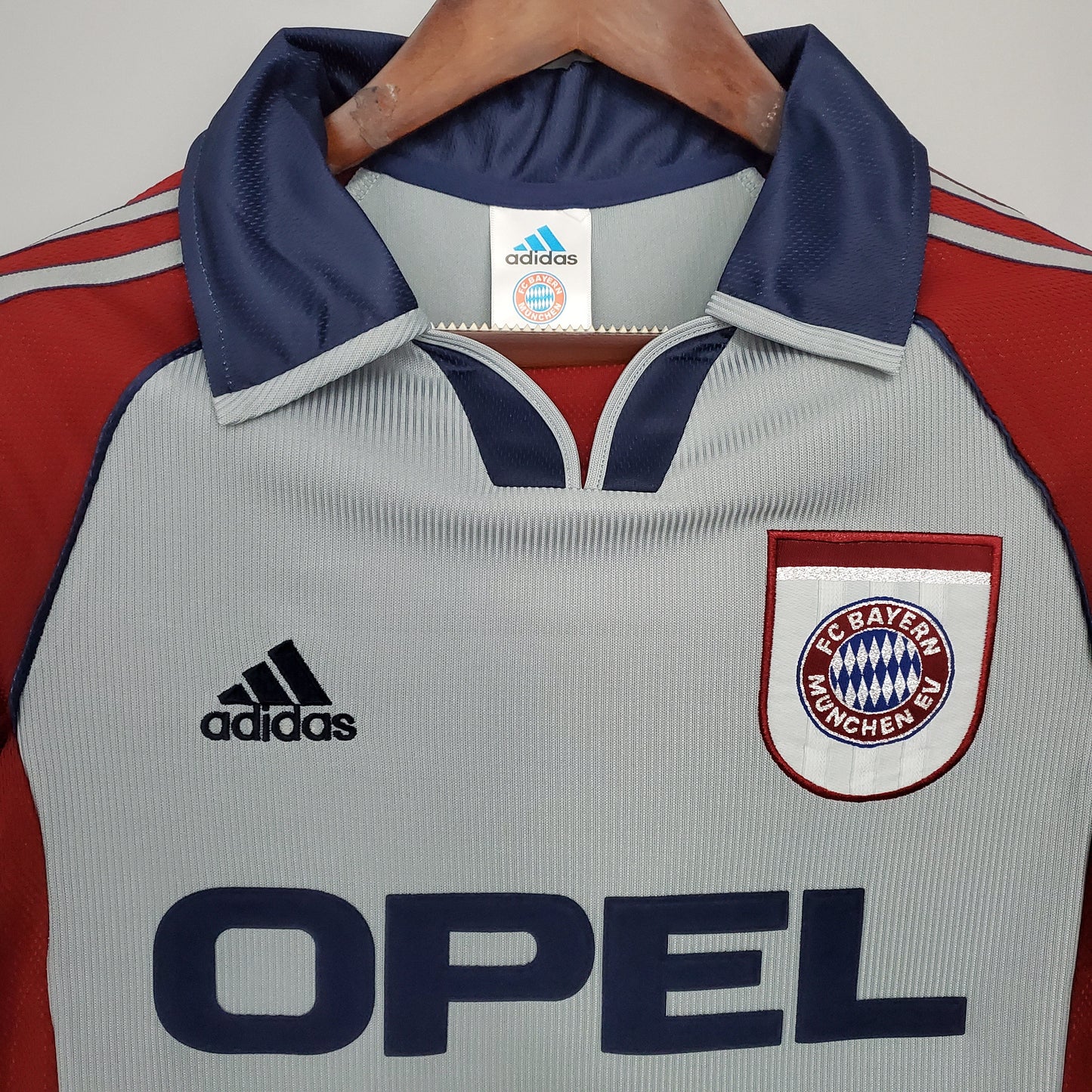 BAYERN MÚNICH I 98/99 HOMBRES (RETRO)