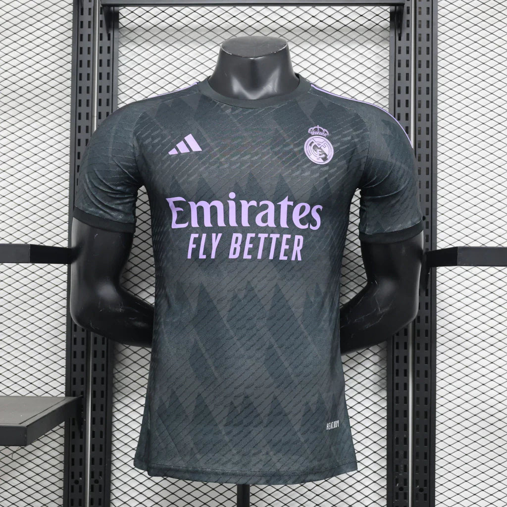 REAL MADRID EDICIÓN ESPECIAL 24/25 HOMBRES (VERSIÓN DEL JUGADOR) - NEGRO PÚRPURA