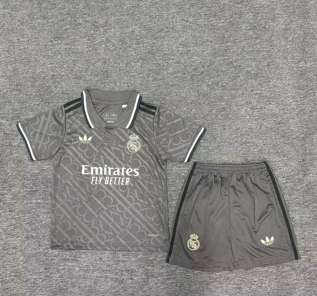REAL MADRID III 24/25 KIT PARA NIÑOS