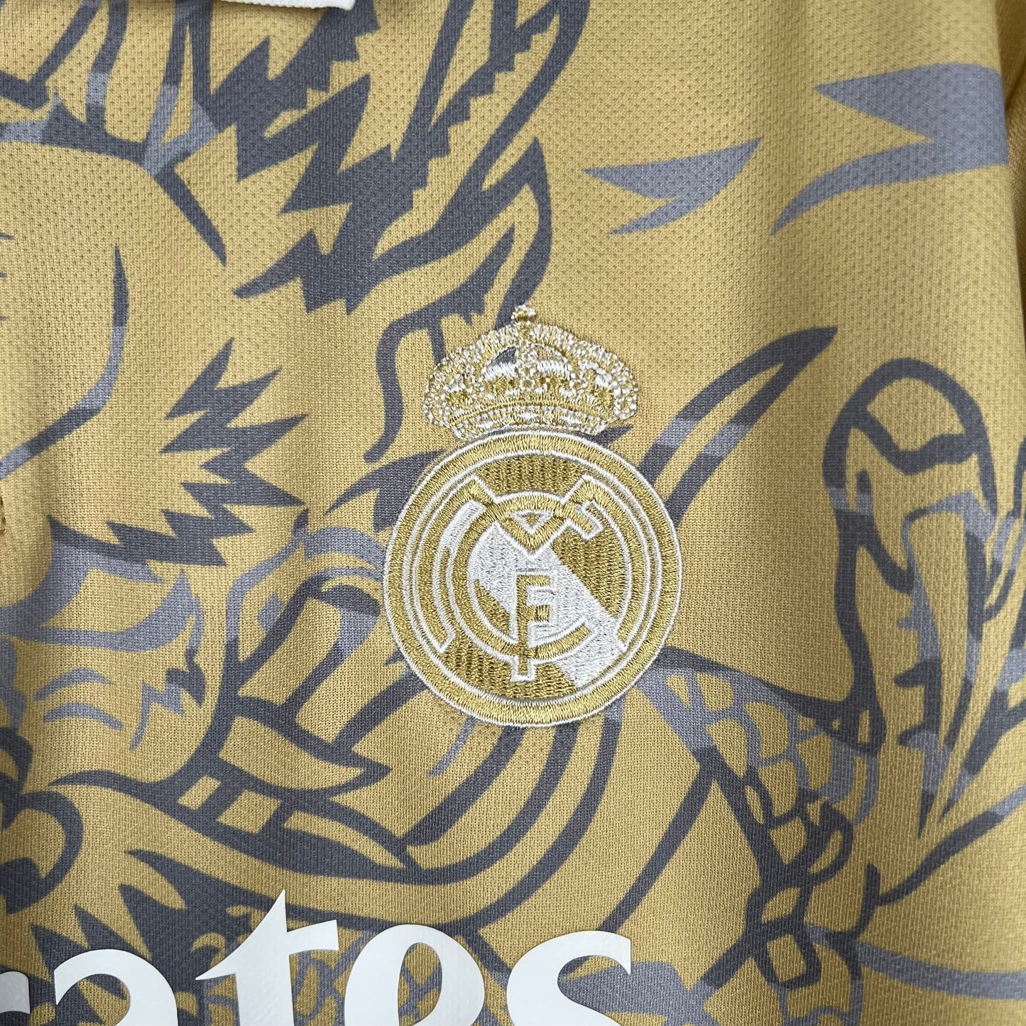 REAL MADRID EDICIÓN ESPECIAL II 23/24 HOMBRES