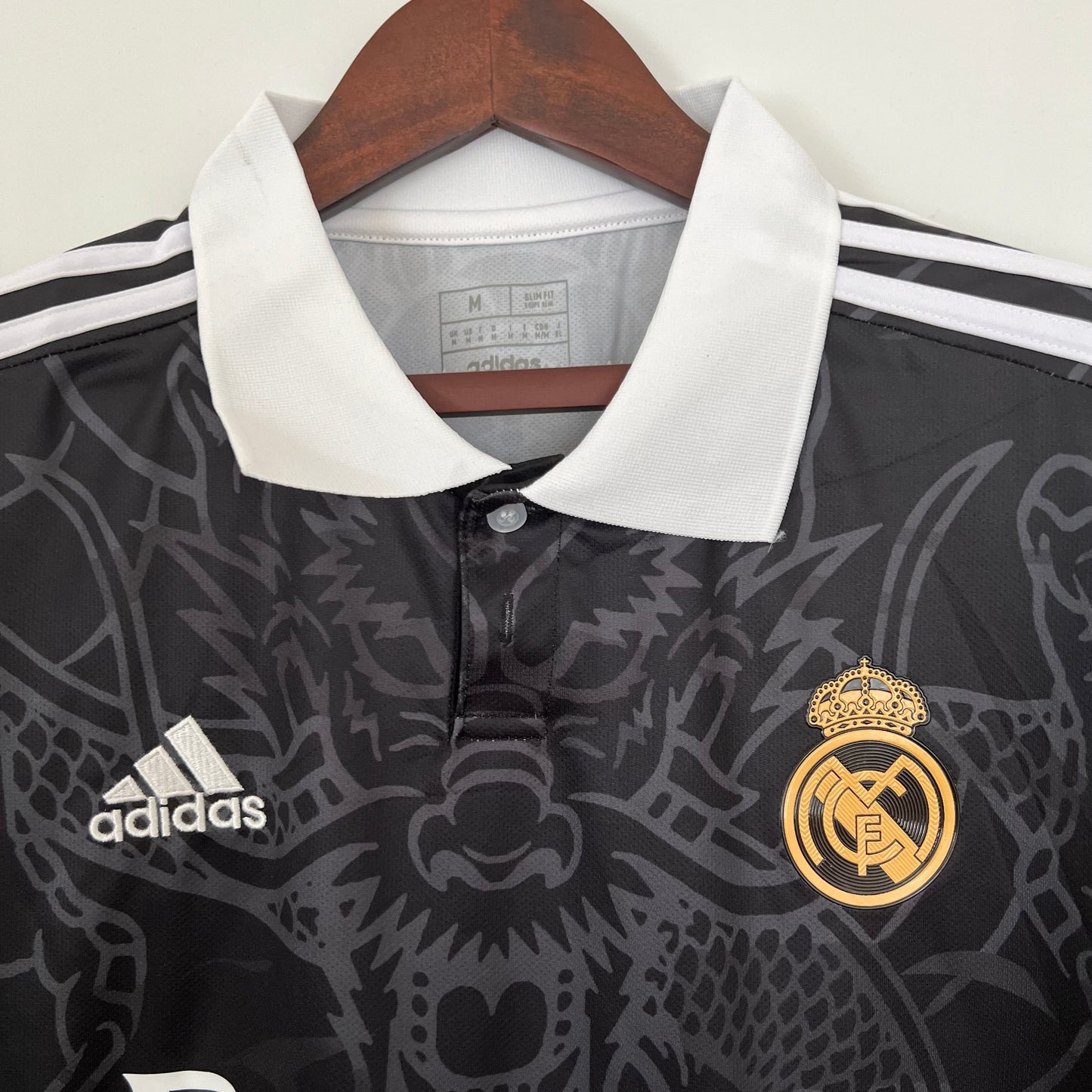 REAL MADRID EDICIÓN ESPECIAL VIII 23/24 HOMBRES
