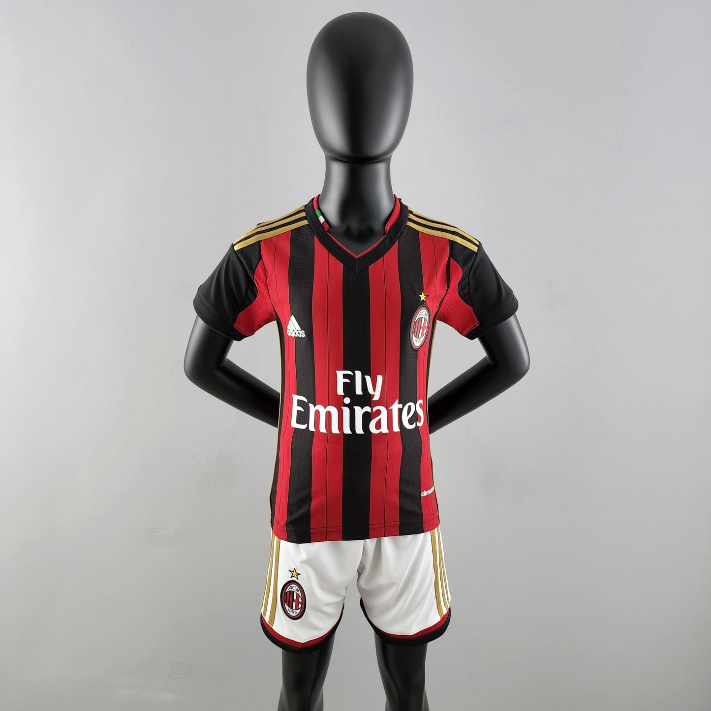 MILÁN I 14/15 (RETRO) KIT PARA NIÑOS