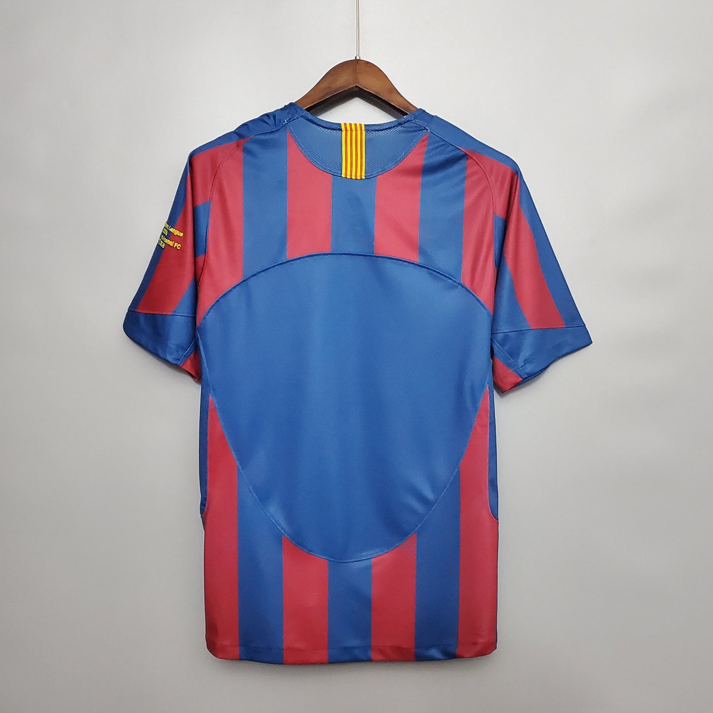 BARCELONA I 2006 UEFA HOMBRES (RETRO)