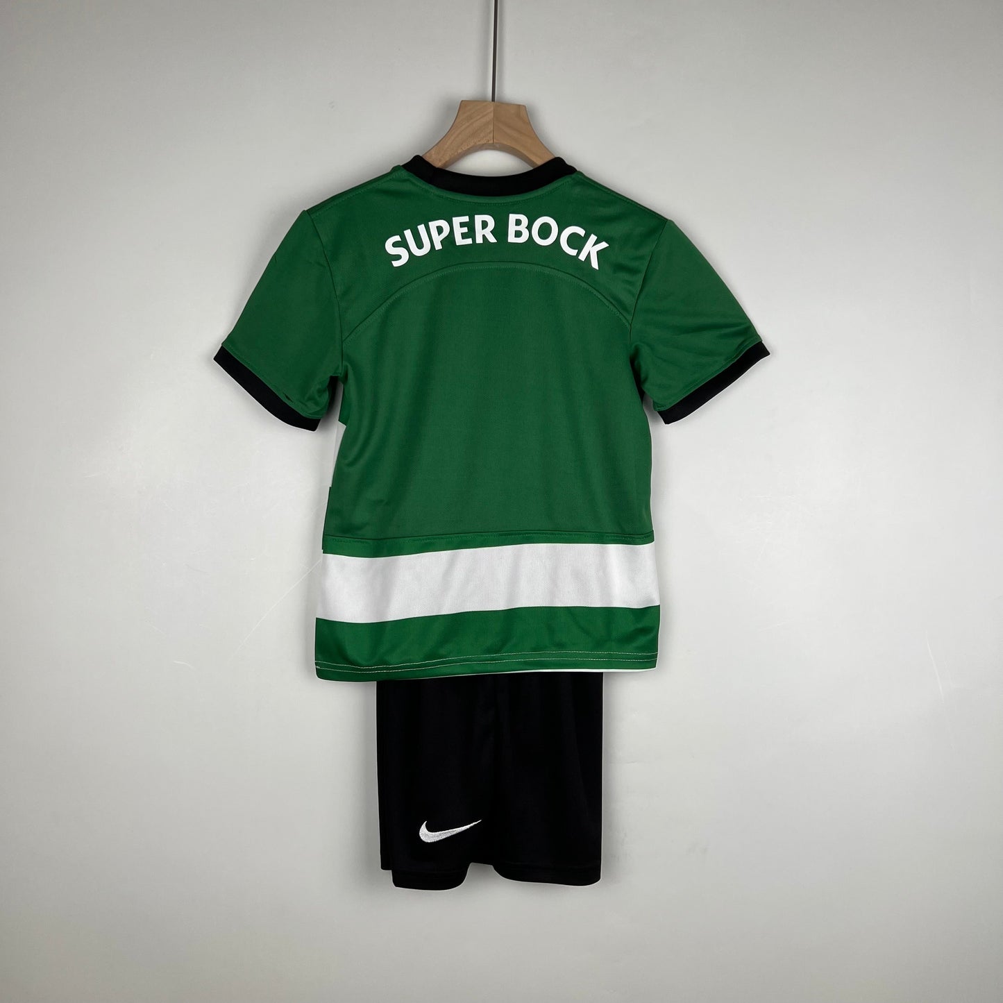 SPORTING LISBOA I 23/24 KIT PARA NIÑOS