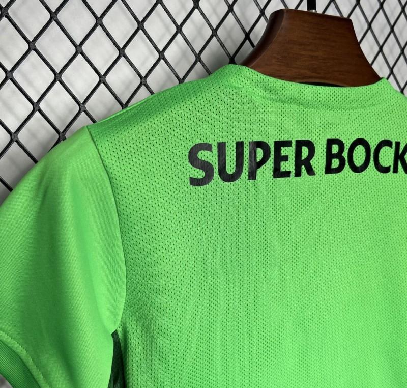 SPORTING LISBOA III 24/25 KIT PARA NIÑOS