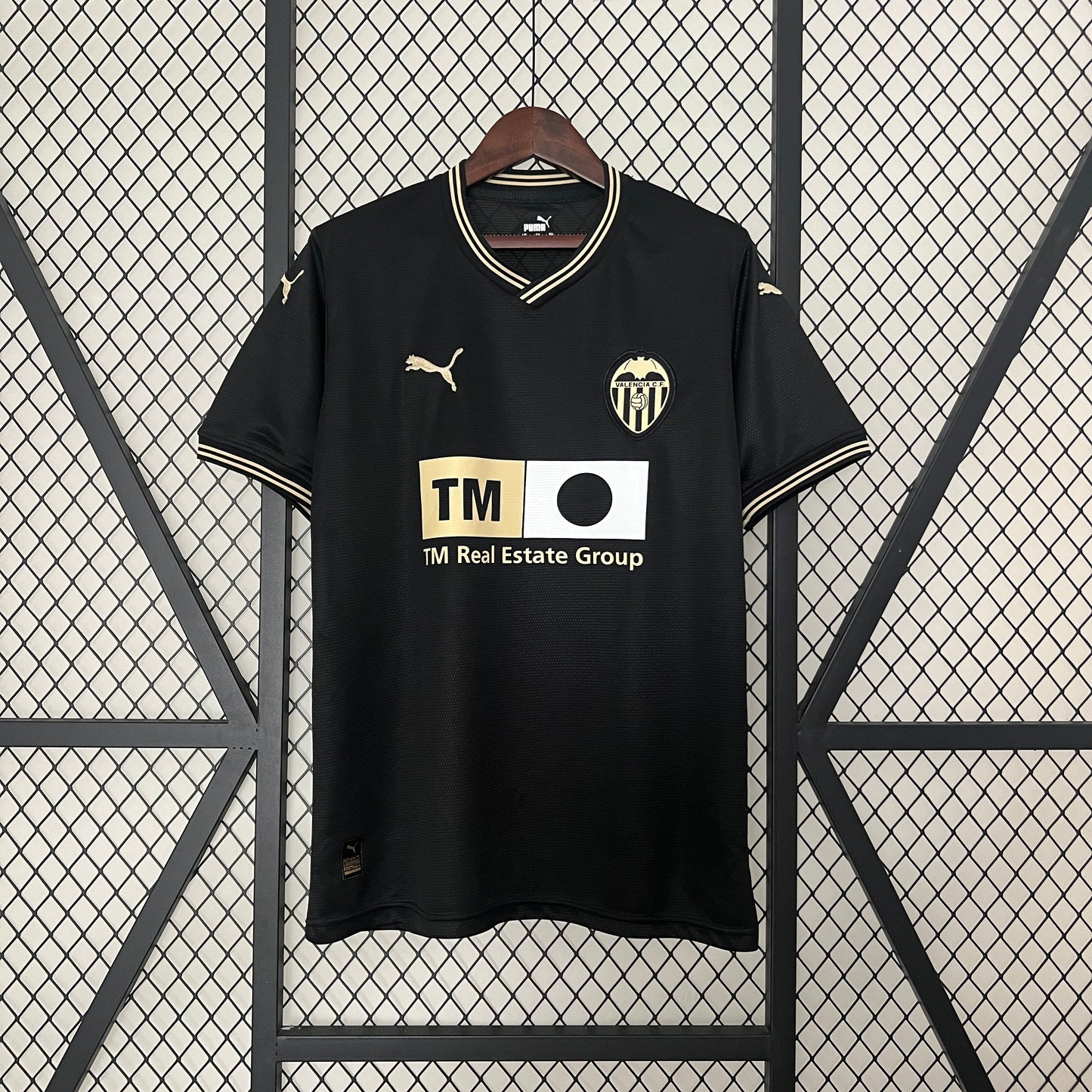 CAMISETA VALENCIA EDICIÓN ESPECIAL LIMITADO NEGRO 24/25 HOMBRES