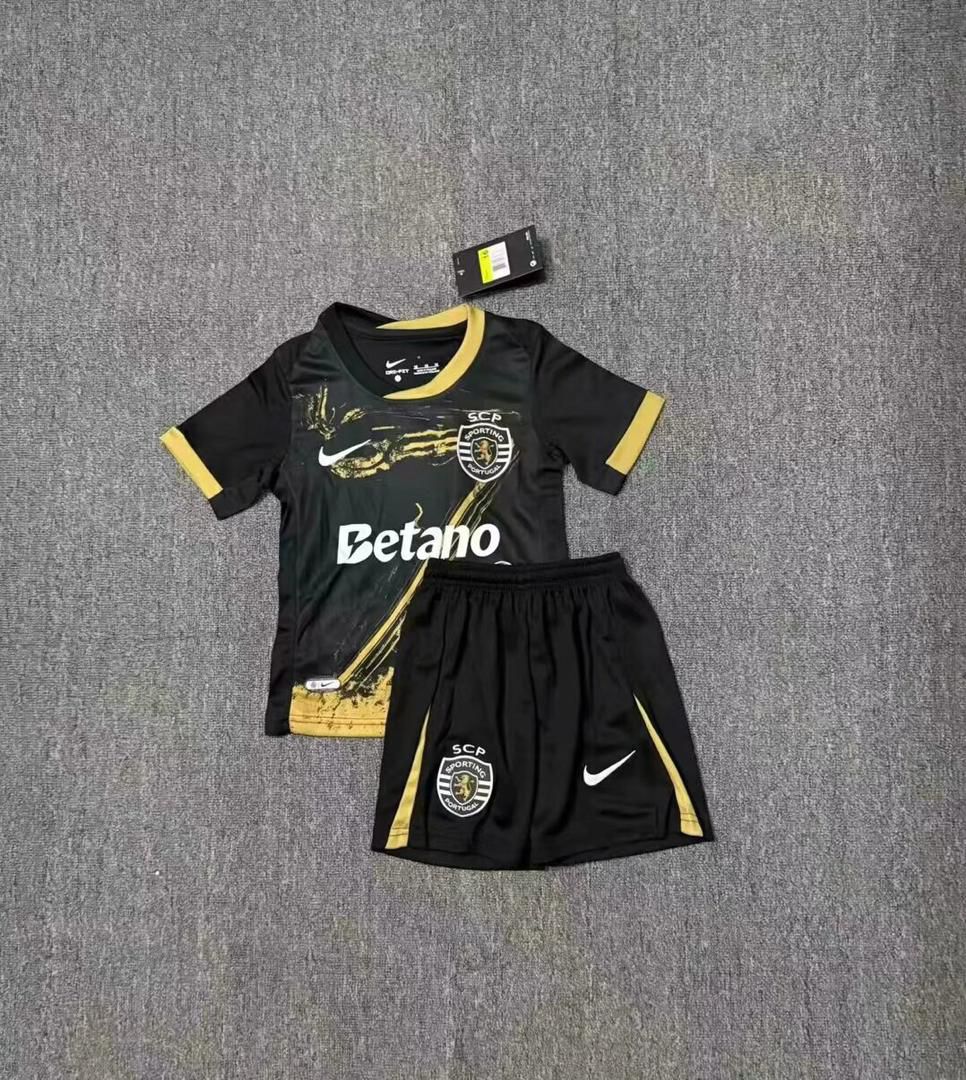 SPORTING LISBOA III 24/25 KIT PARA NIÑOS