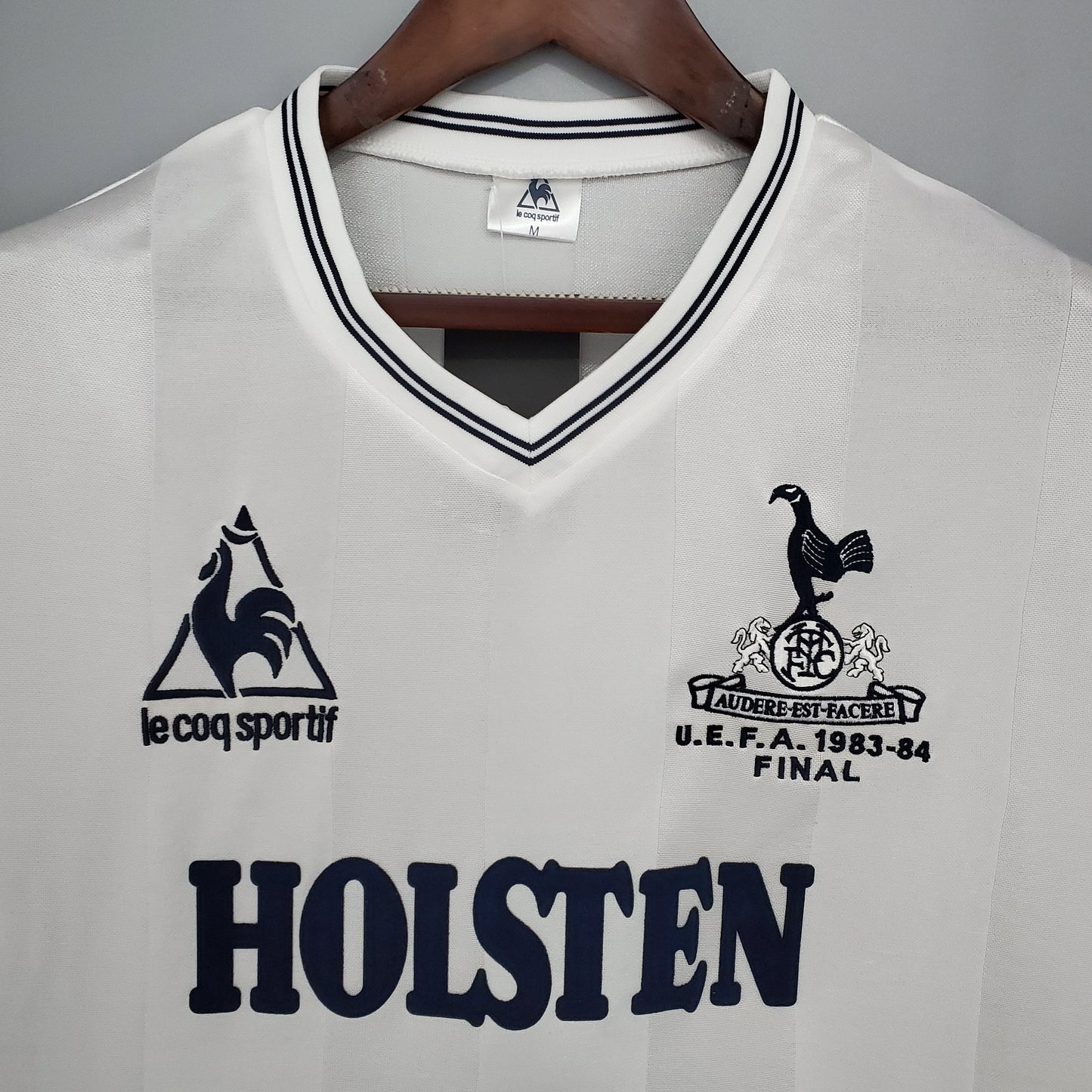 TOTTENHAM l 83/84 HOMBRES (RETRO)