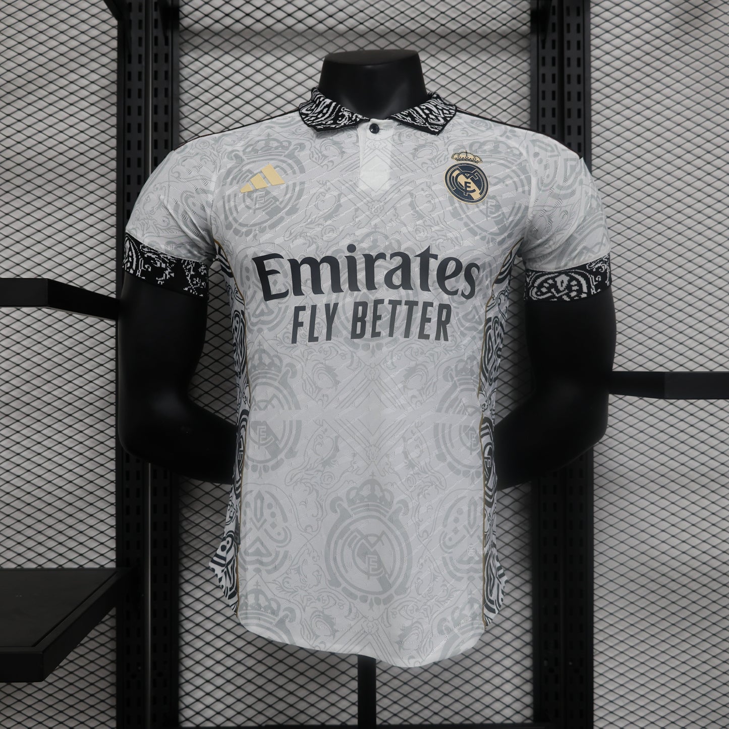 CAMISETA REAL MADRID EDICIÓN ESPECIAL LIMITADO BLANCA 24/25 HOMBRES (VERSIÓN DEL JUGADOR)