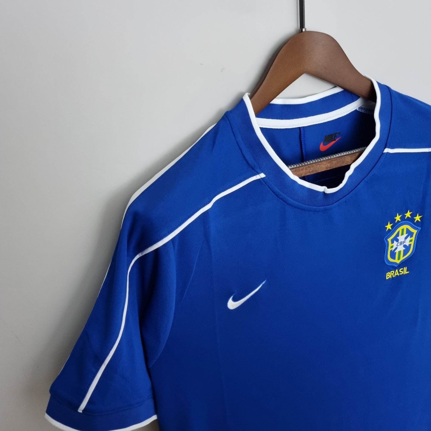 BRASIL Il 98 HOMBRES (RETRO)