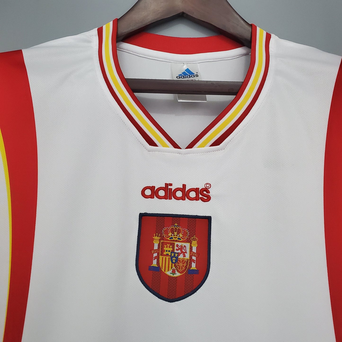 ESPAÑA II 96 HOMBRES (RETRO)