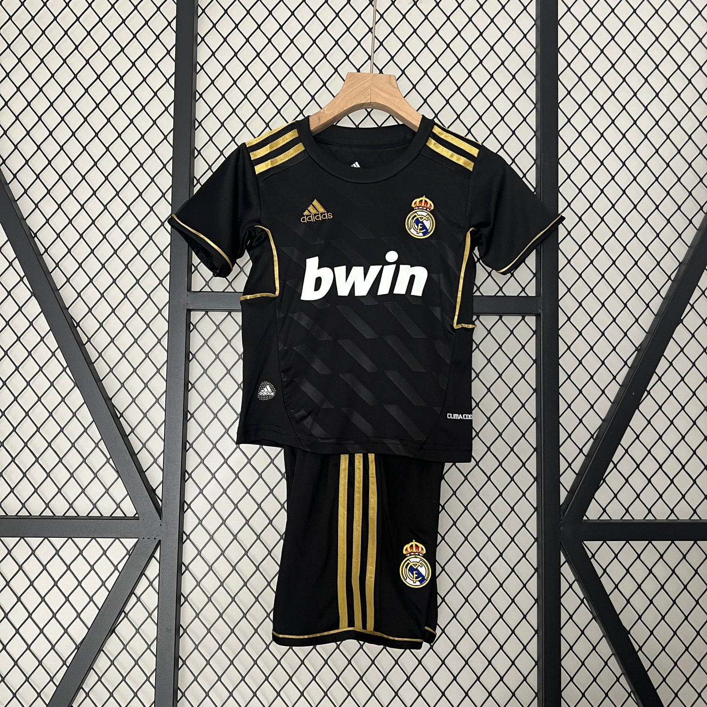 CAMISETA REAL MADRID II 11/12 KIT PARA NIÑOS (RETRO)