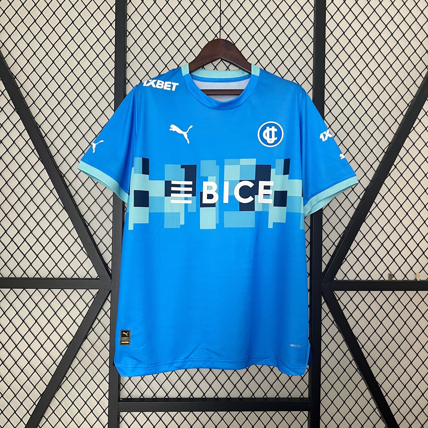 CAMISETA UNIVERSIDAD DE CHILE III 24/25 HOMBRES
