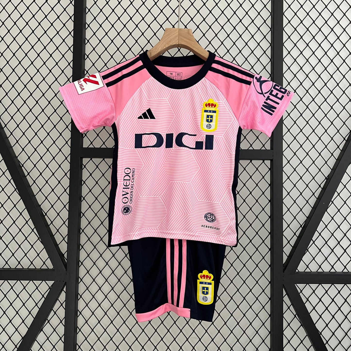OVIEDO II 23/24 KIT PARA NIÑOS