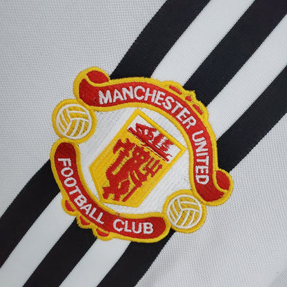 MANCHESTER UNITED I 75/80 HOMBRES (RETRO)