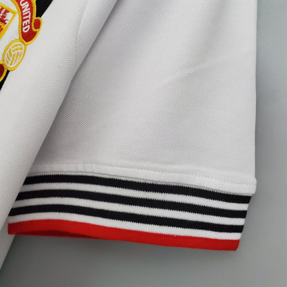 MANCHESTER UNITED I 75/80 HOMBRES (RETRO)