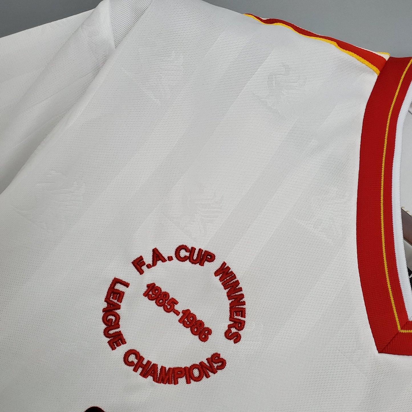 LIVERPOOL II 1985  HOMBRES (RETRO)