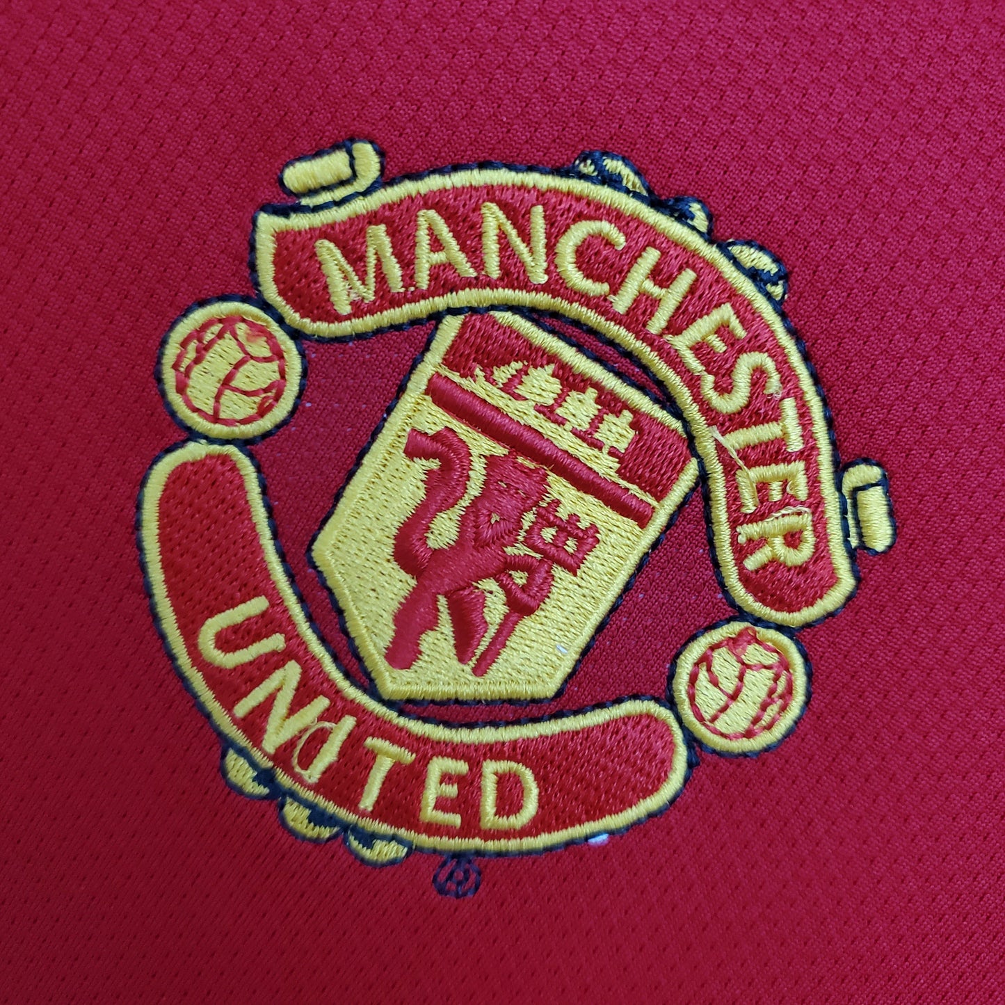 MANCHESTER UNITED I 04/05 HOMBRES (RETRO) MANGA LARGA