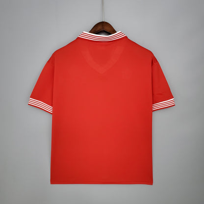 MANCHESTER UNITED I 1977 HOMBRES (RETRO)