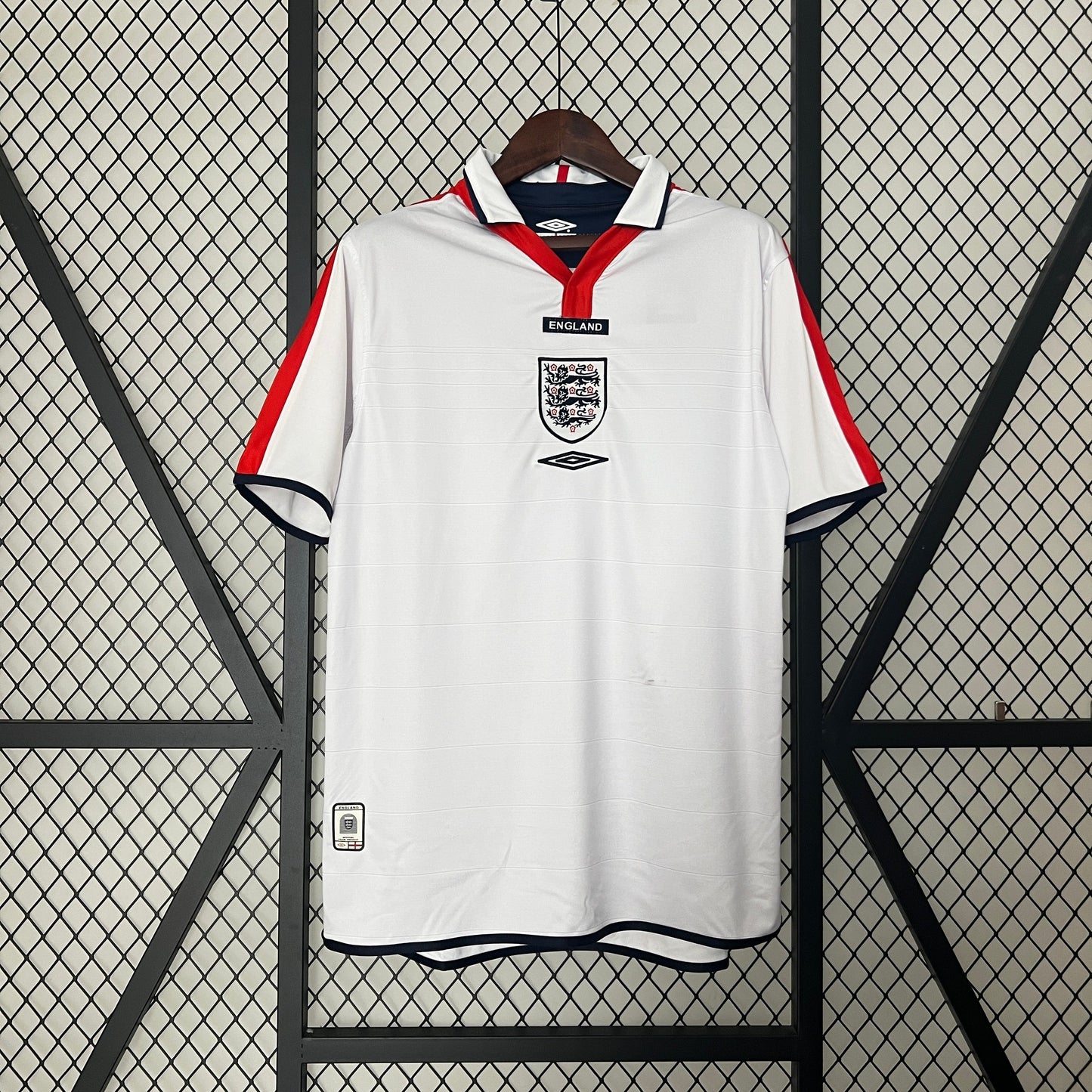 CAMISETA INGLATERRA I 2004 HOMBRES (RETRO)