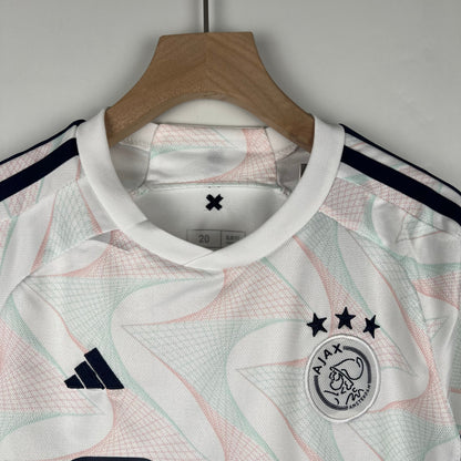 AJAX II 23/24 KIT PARA NIÑOS
