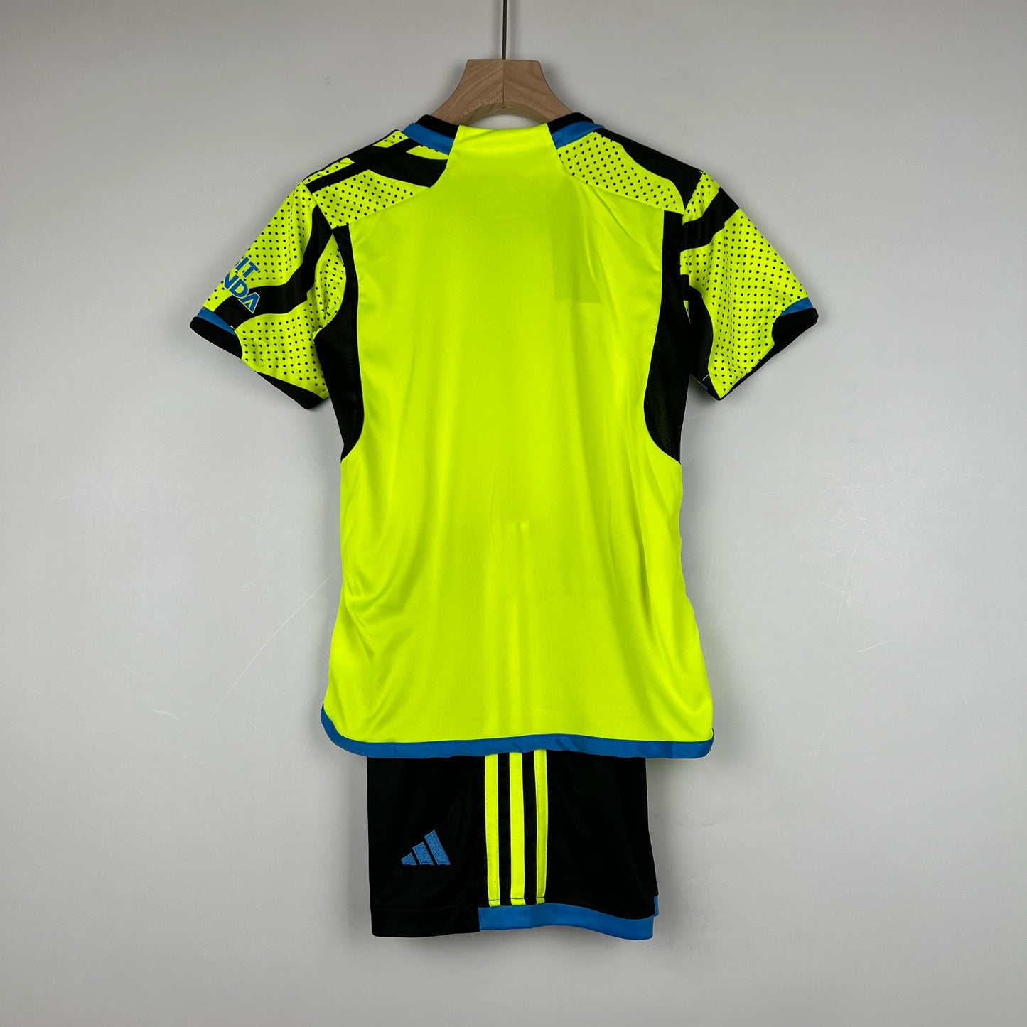 ARSENAL V 23/24 KIT PARA NIÑOS