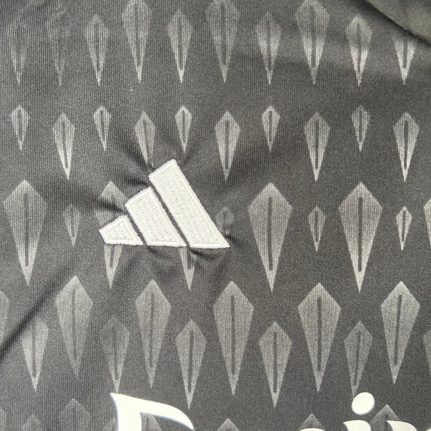 ARSENAL PORTERO I 23/24 KIT PARA NIÑOS