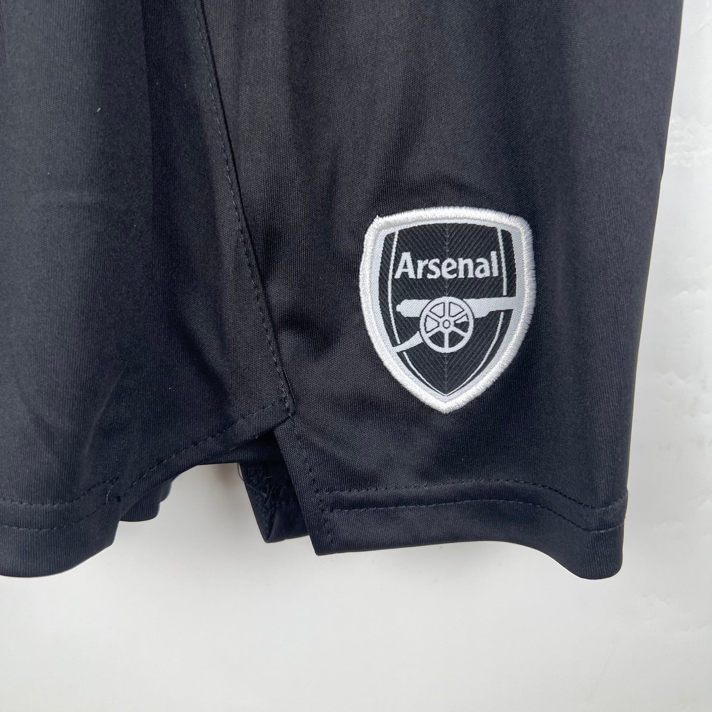 ARSENAL PORTERO I 23/24 KIT PARA NIÑOS