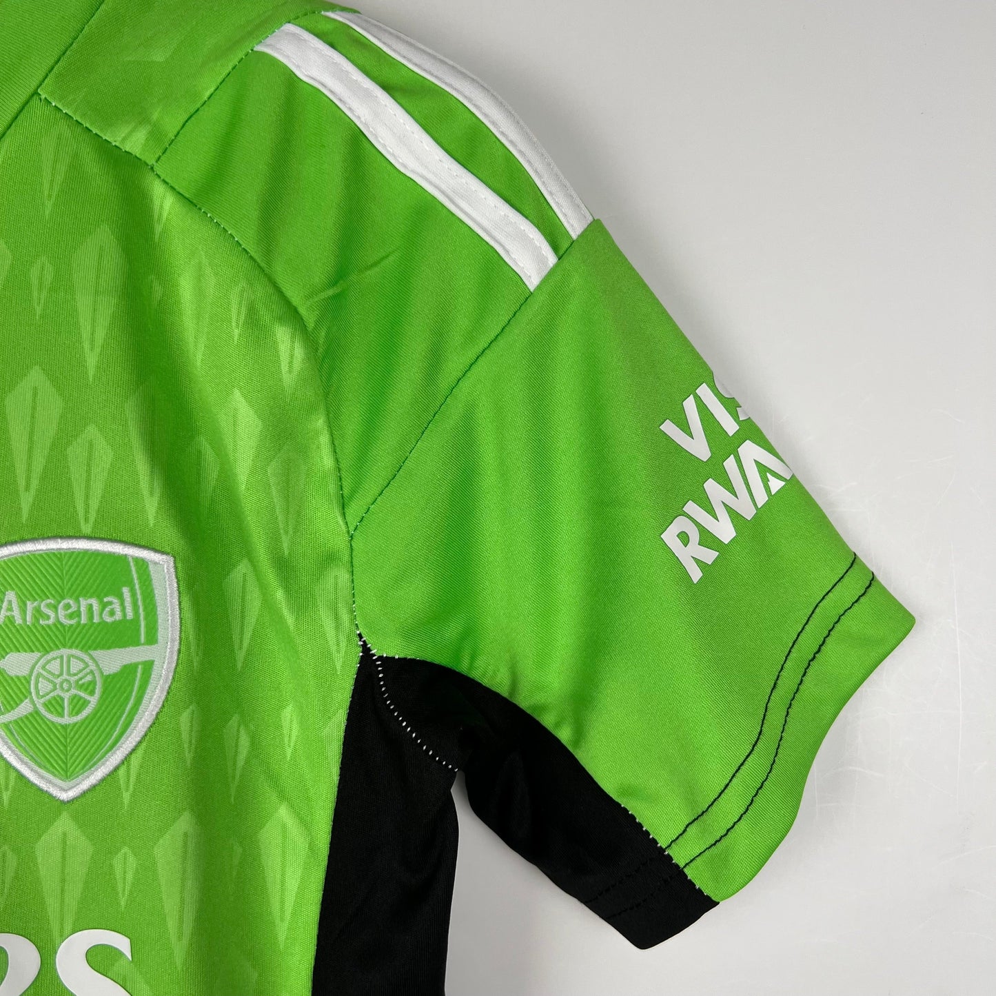 ARSENAL PORTERO II 23/24 KIT PARA NIÑOS