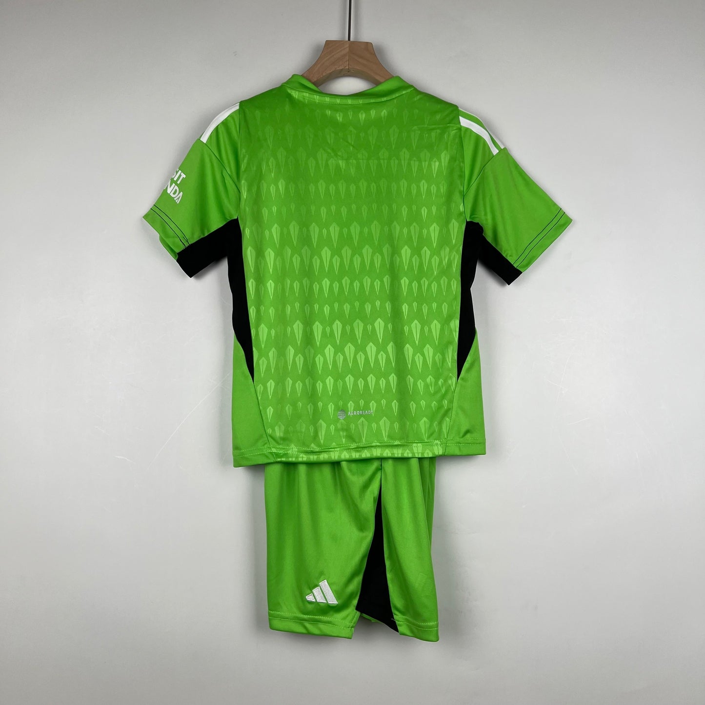 ARSENAL PORTERO II 23/24 KIT PARA NIÑOS