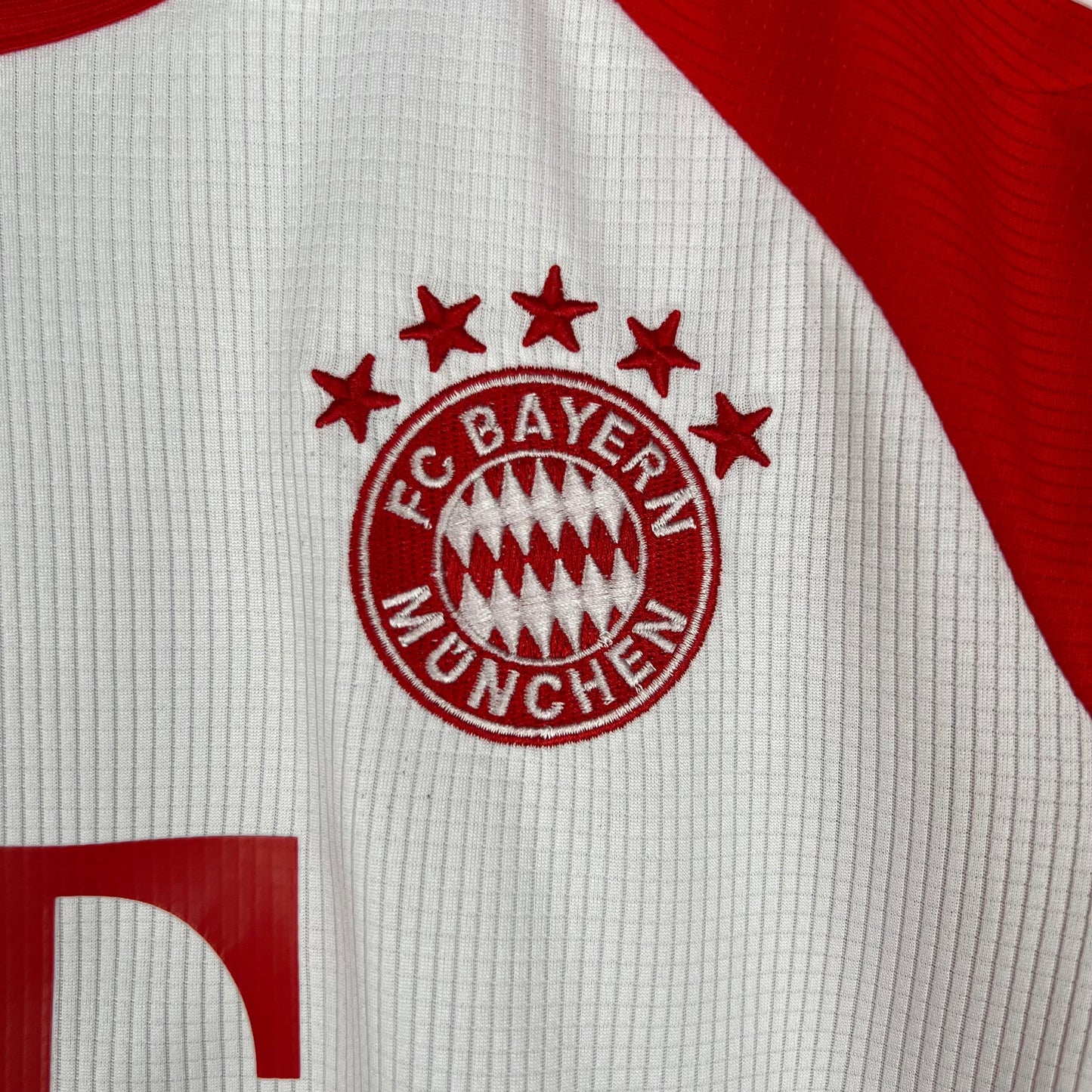 BAYERN MÚNICH I 23/24 KIT PARA NIÑOS