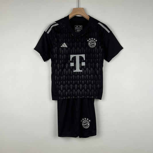 BAYERN MÚNICH II 23/24 KIT PARA NIÑOS