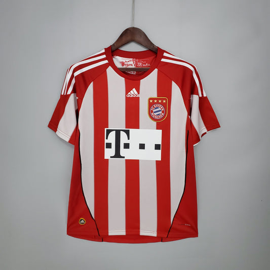 BAYERN MÚNICH I 2010 HOMBRES (RETRO)
