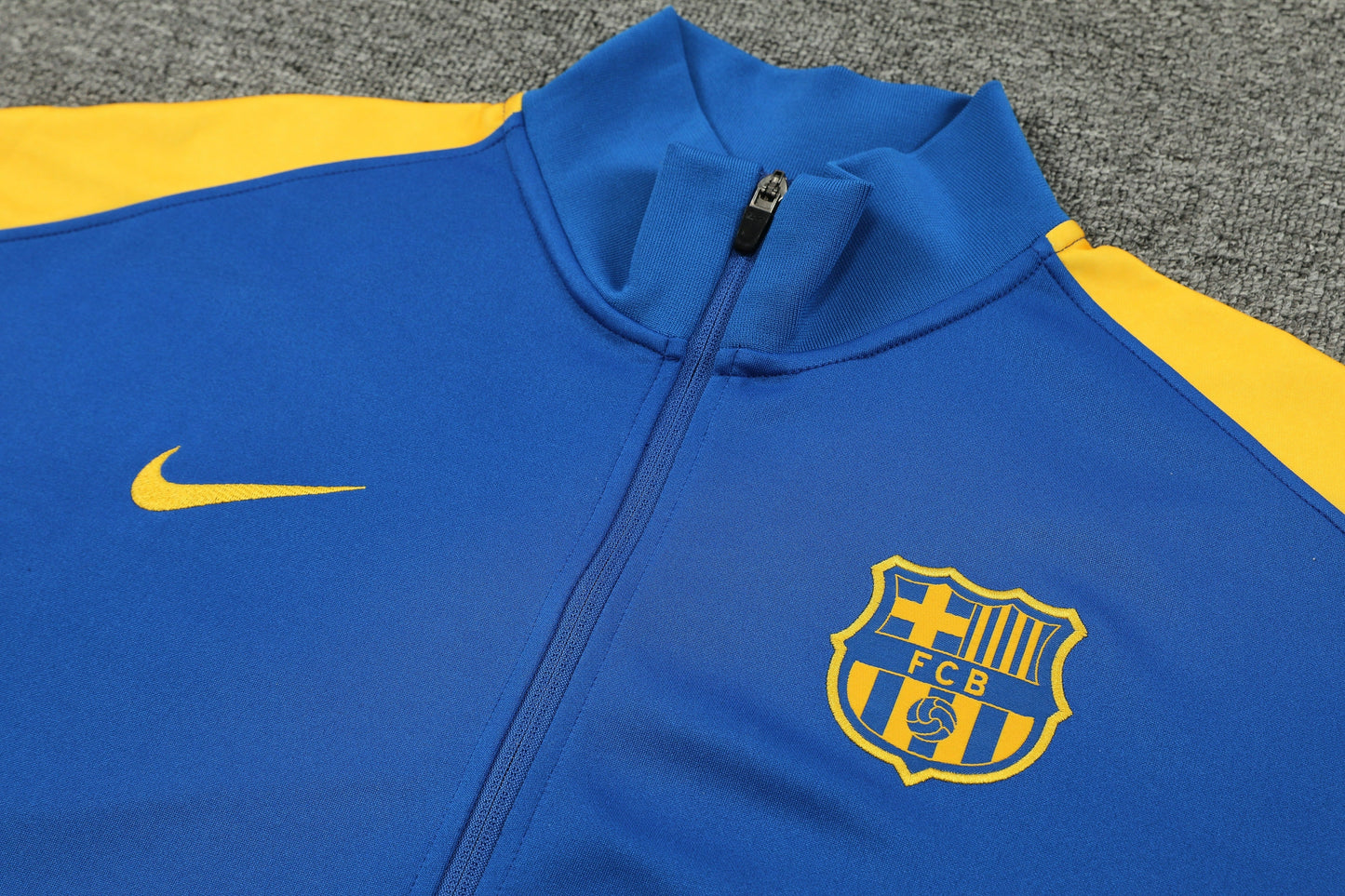 BARCELONA CHANDAL 24/25 - UNISEX/UNISEX -AZUL Y ROJO