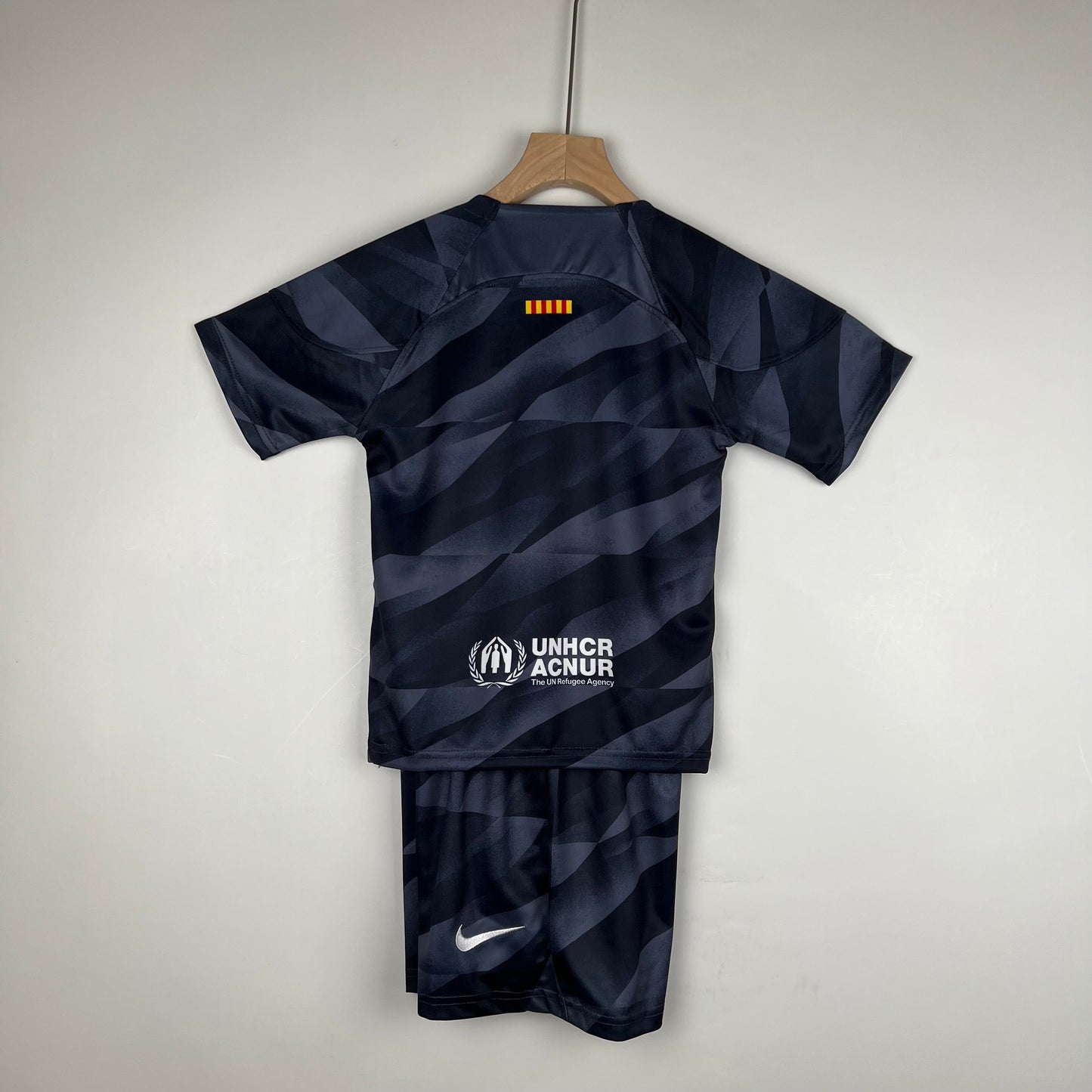 BARCELONA PORTERO II 23/24 KIT PARA NIÑOS