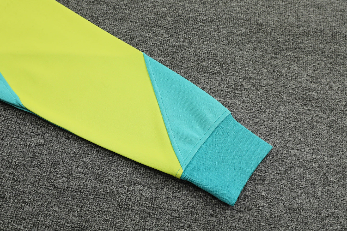 BRASIL CHANDAL 24/25 - UNISEX/UNISEX - VERDE