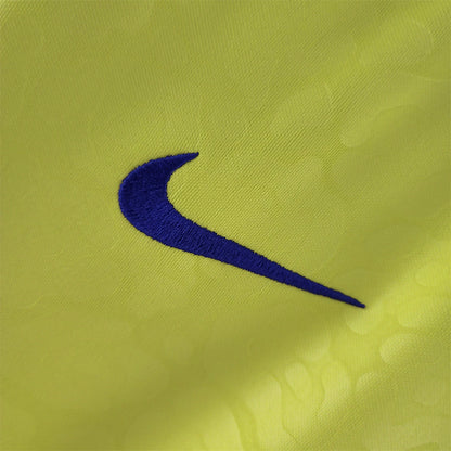CAMISETA BRASIL I COPA DEL MUNDO 2022 - MUJER