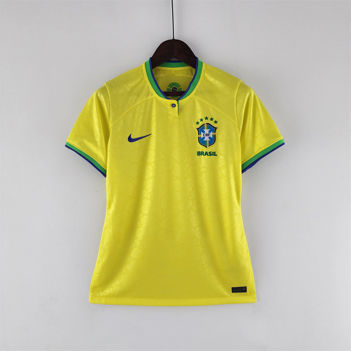 CAMISETA BRASIL I COPA DEL MUNDO 2022 - MUJER