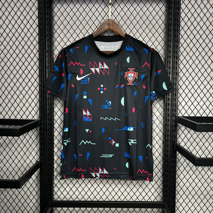 CAMISETA PORTUGAL PRE-MATCH / ENTRENAMIENTO EURO 2024/2025/2026 HOMBRES