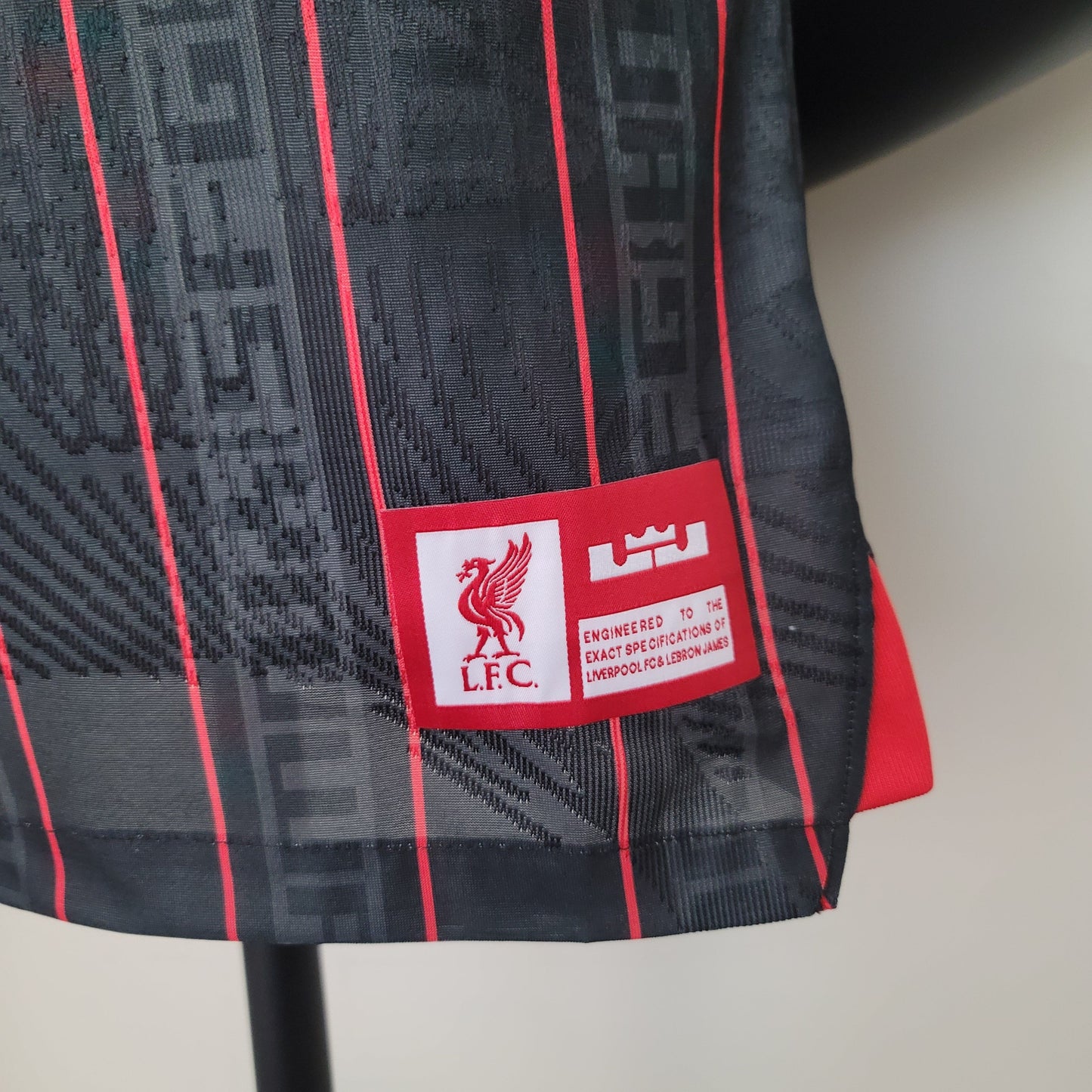 LIVERPOOL EDICIÓN ESPECIAL I 23/24 HOMBRES (VERSIÓN DEL JUGADOR)