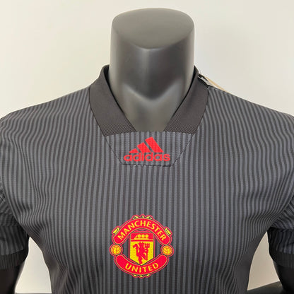 MANCHESTER UNITED EDICIÓN ESPECIAL I 23/24 HOMBRES (VERSIÓN DEL JUGADOR)