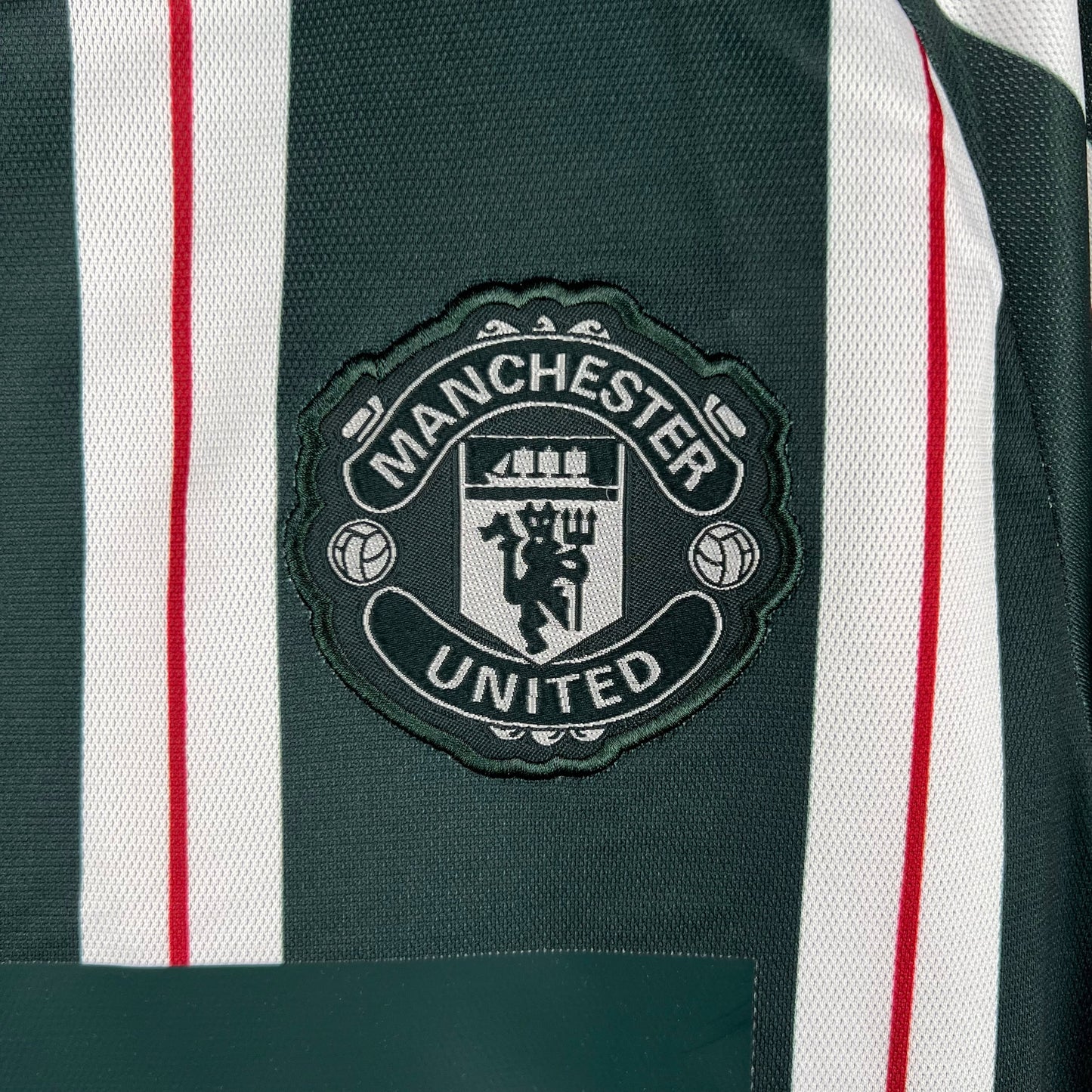 MANCHESTER UNITED III 23/24 HOMBRES