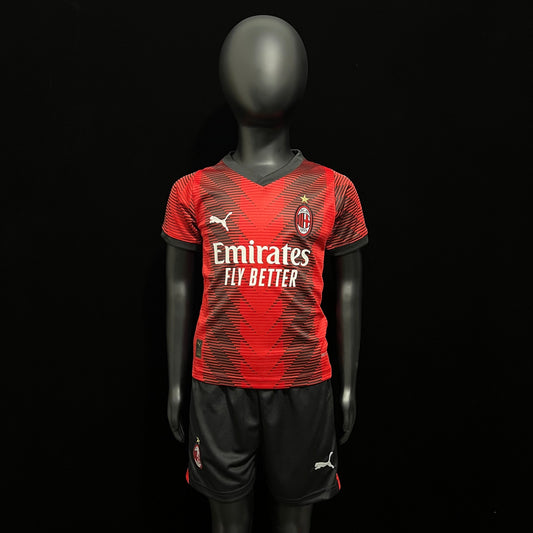 MILÁN I 23/24 KIT PARA NIÑOS