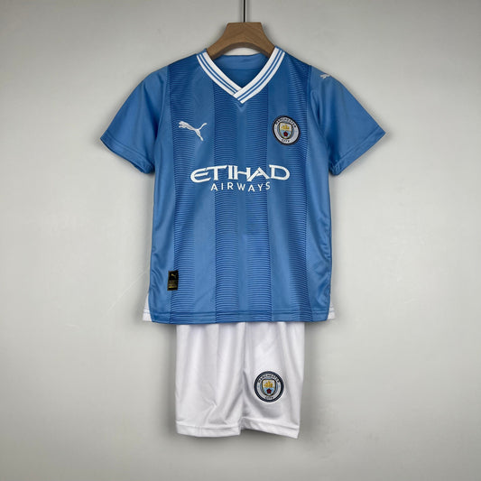 MANCHESTER CITY I 23/24 KIT PARA NIÑOS