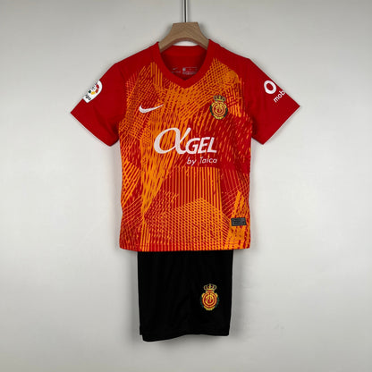 MALLORCA I 23/24 KIT PARA NIÑOS