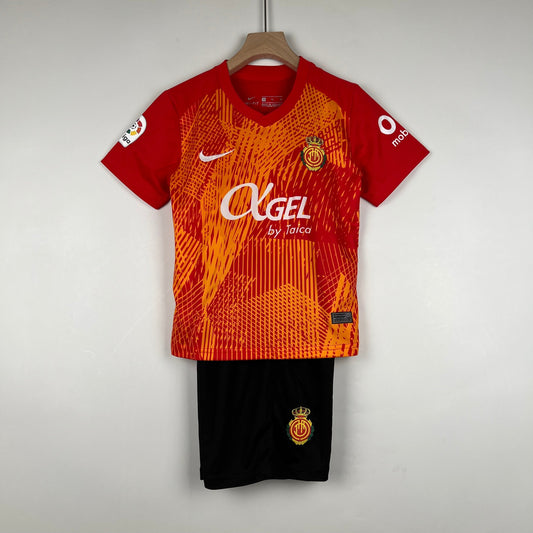 MALLORCA I 23/24 KIT PARA NIÑOS