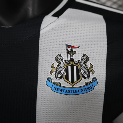 NEWCASTLE I 24/25 HOMBRES (VERSIÓN DEL JUGADOR)